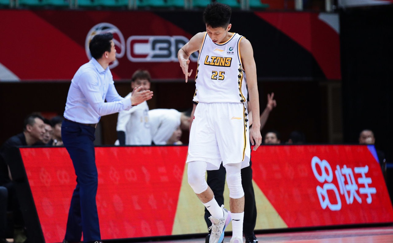辽宁男篮|CCTV5直播，辽宁战广厦分外眼红，杨鸣手握4王牌，郭艾伦蓄势待发