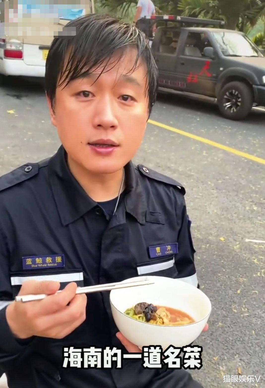 佟大为|佟大为晒近况，自曝为减肥吃水煮菜2年，眼睛通红头发湿透好憔悴