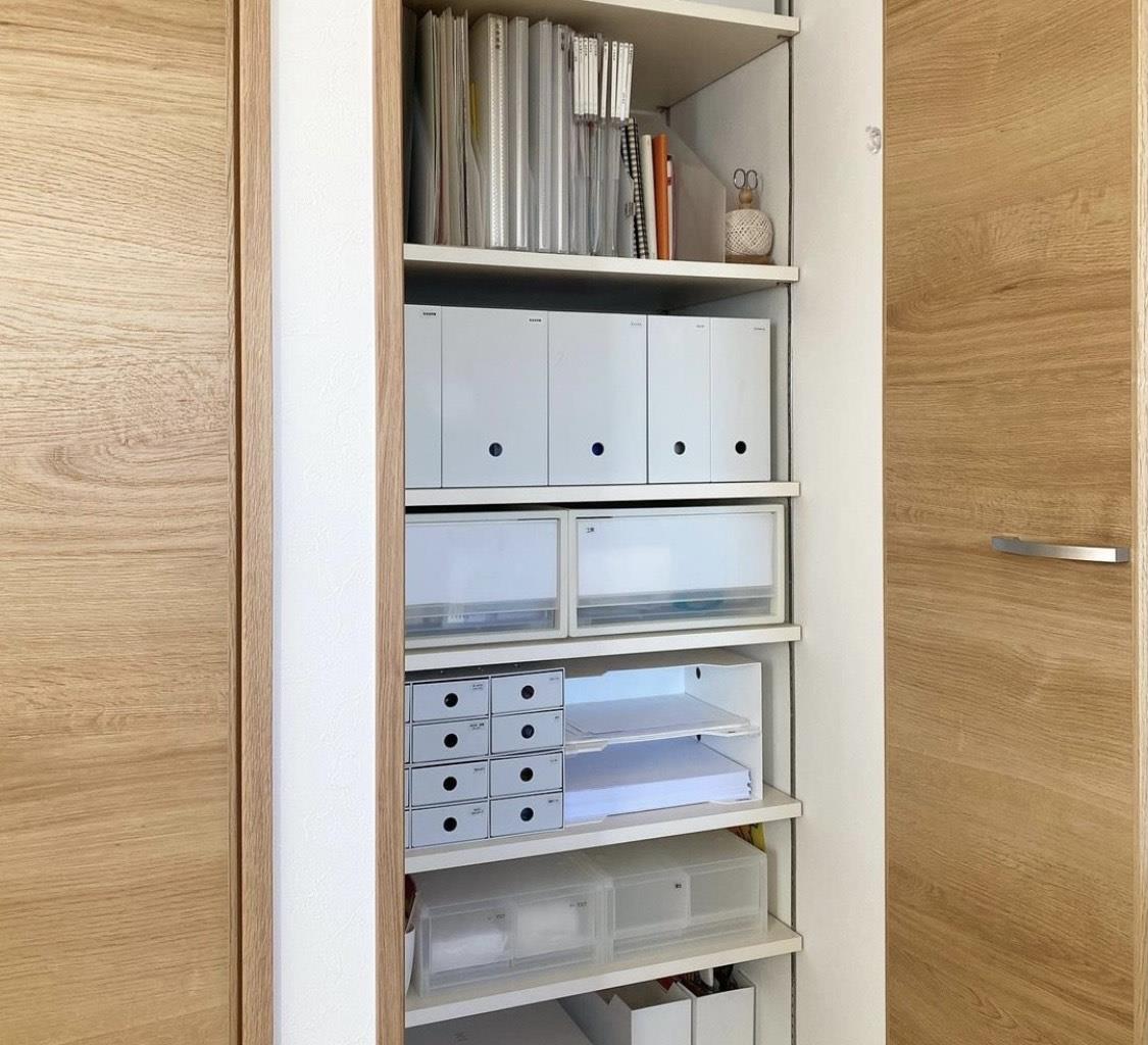 日本女主的蜗居生活,巴掌大空间布置得干净整洁,那场面好温馨!