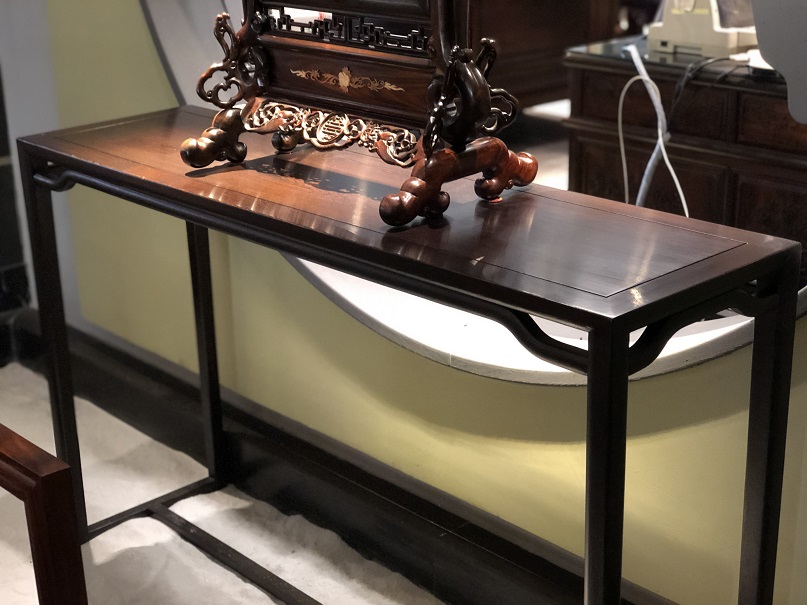 一物一品家有传承|「一物一品·第150期」文房瑰宝，高雅实用——条案