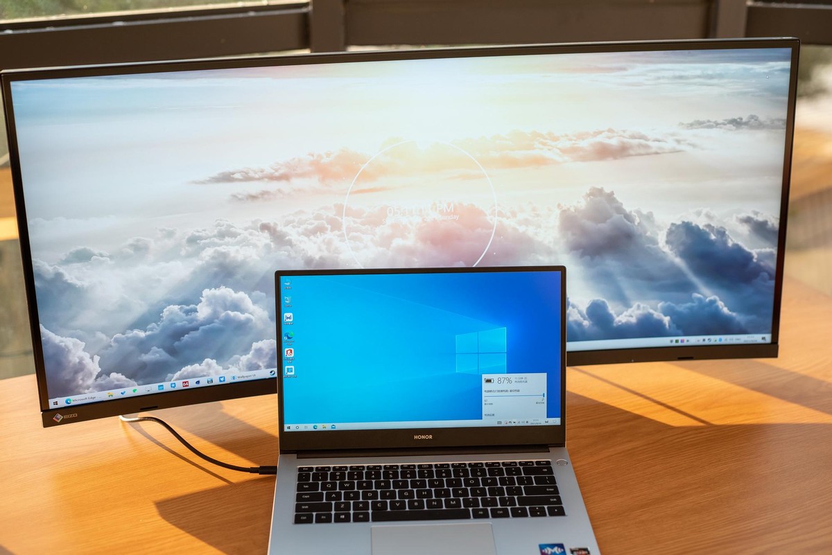 显示器|艺卓首款超宽屏显示器 FlexScan EV3895