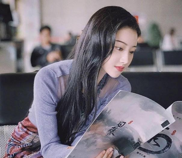 景甜|景甜晒健身照，手臂肌肉线条明显，身材让人羡慕，网友：我酸了