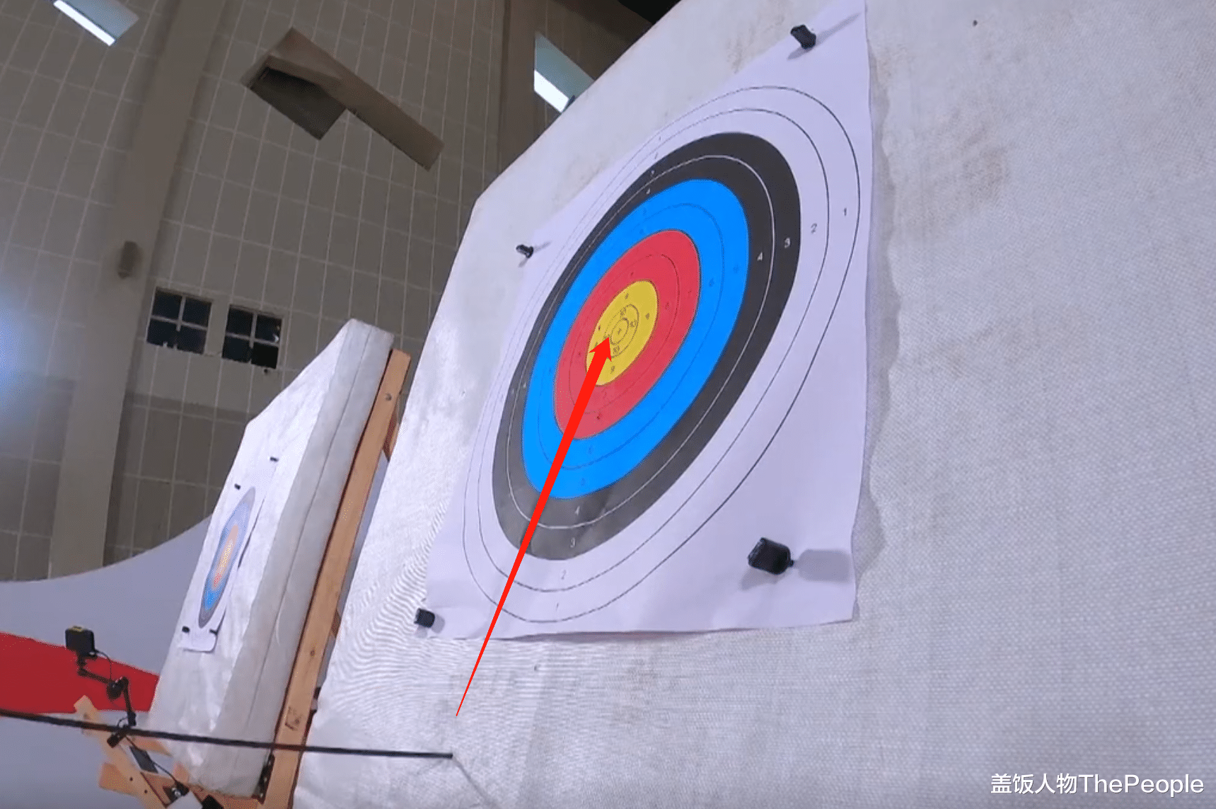 李溪芮|有人秀身材惹争议、有人凭实力成名场面，明星运动会到底该看啥？