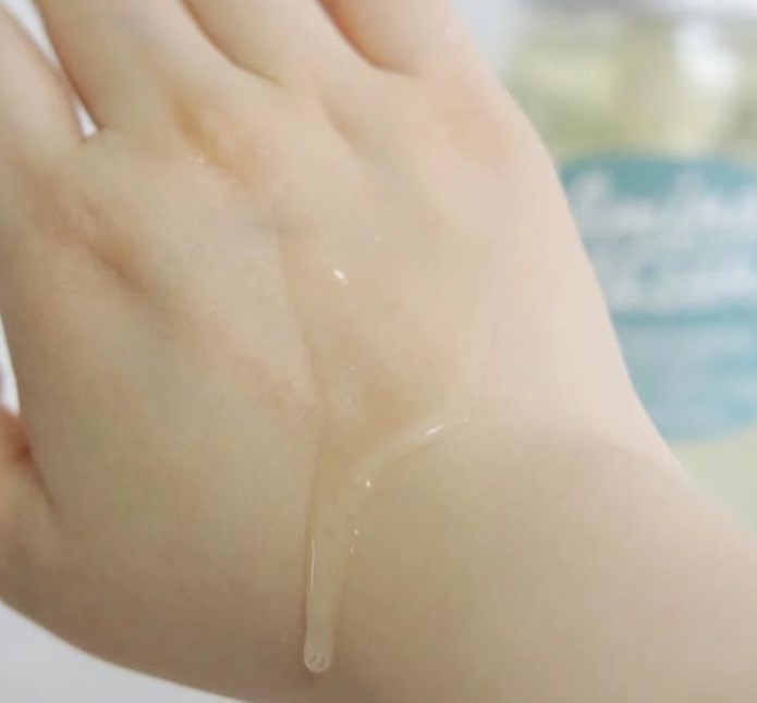 时尚学姐爱种草呀 被列入“黑名单”的网红洗发水，风大用完还掉发，孕妈还在囤？