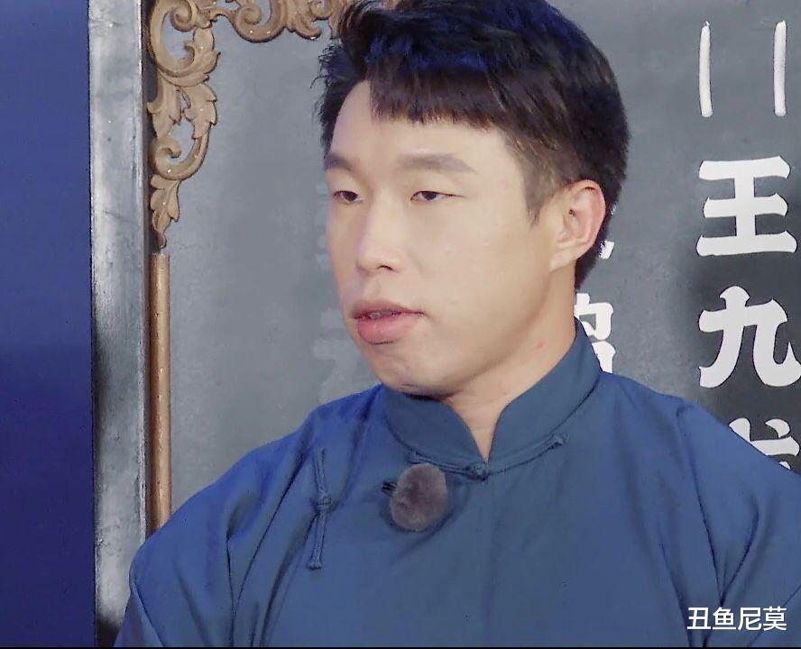 万绮雯|秦霄贤喜提“踢馆队队长”，烧饼一脸问号，似有不服