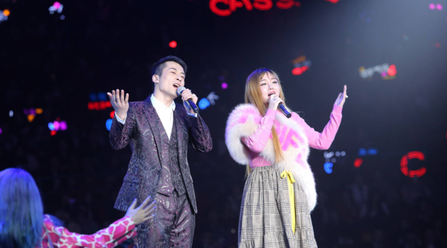  网红分析辛巴的年收入，称其销售额达千亿，盈利预测在百亿级别