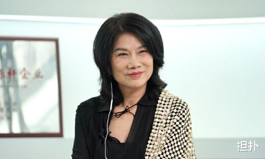 李兆基|拿30亿借给朋友做生意，送2亿房产给亲家，香港一栋楼就值2千亿
