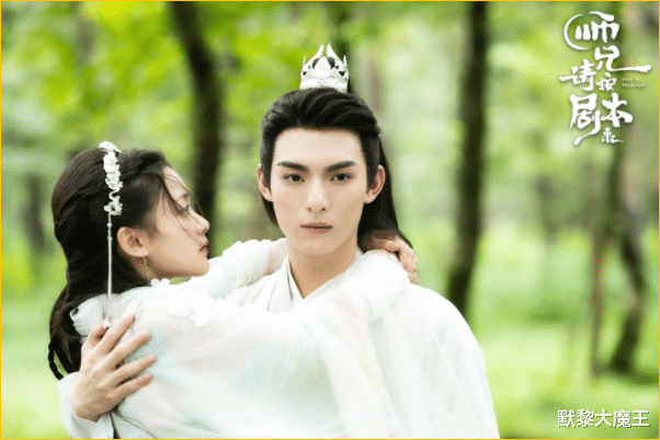 腾讯|腾讯优酷又“撞档”，穿越古装VS都市甜宠，都是清一色高颜难抉择