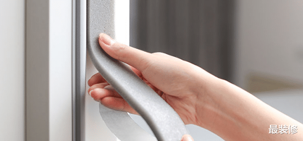 窗户关严了,还是处处漏风?别急,教你正确做法,不进冷风还隔音!
