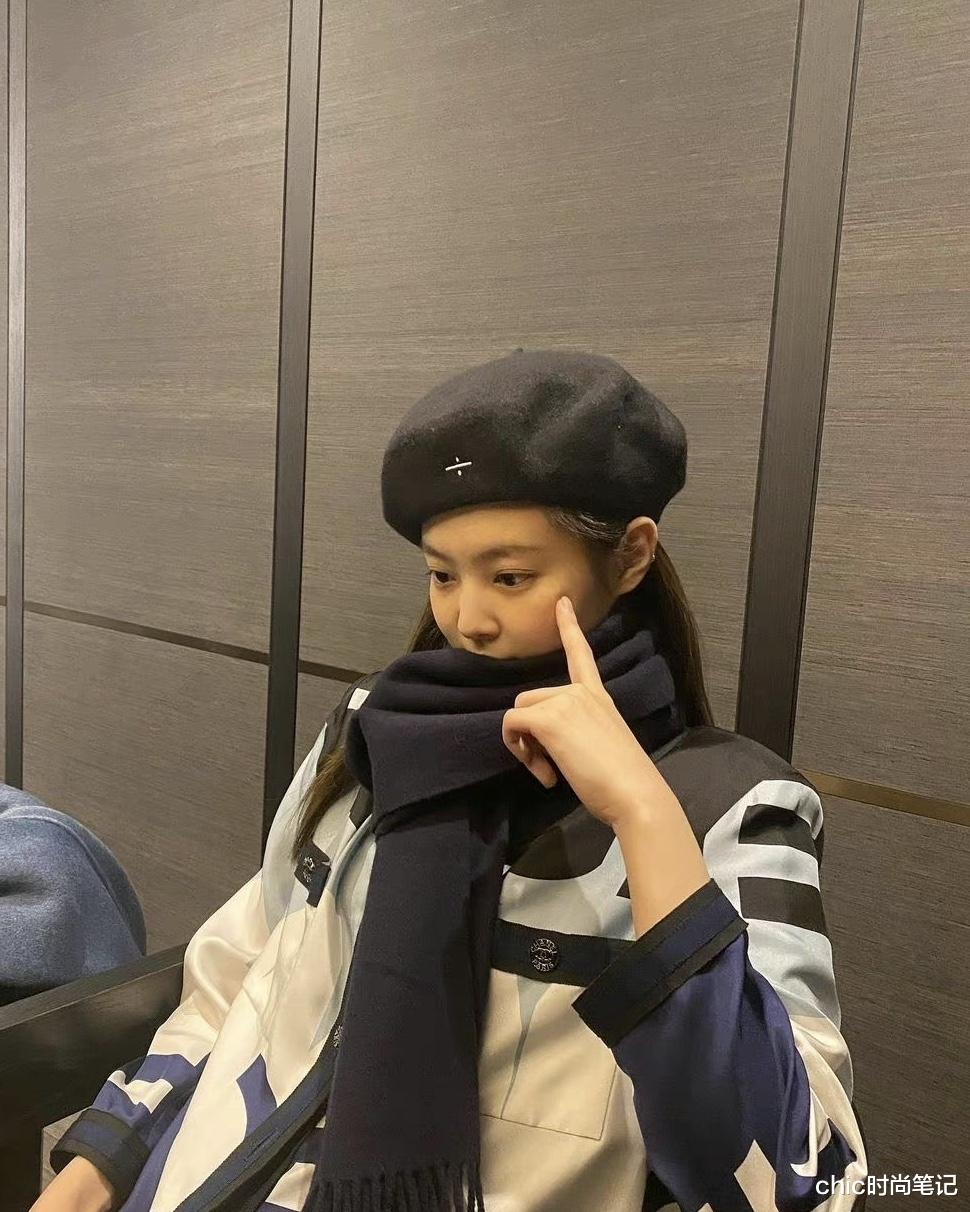 诺基亚|离婚并未影响她“美容大王”的称呼，戴围巾的样子真的梦回尹夏沫