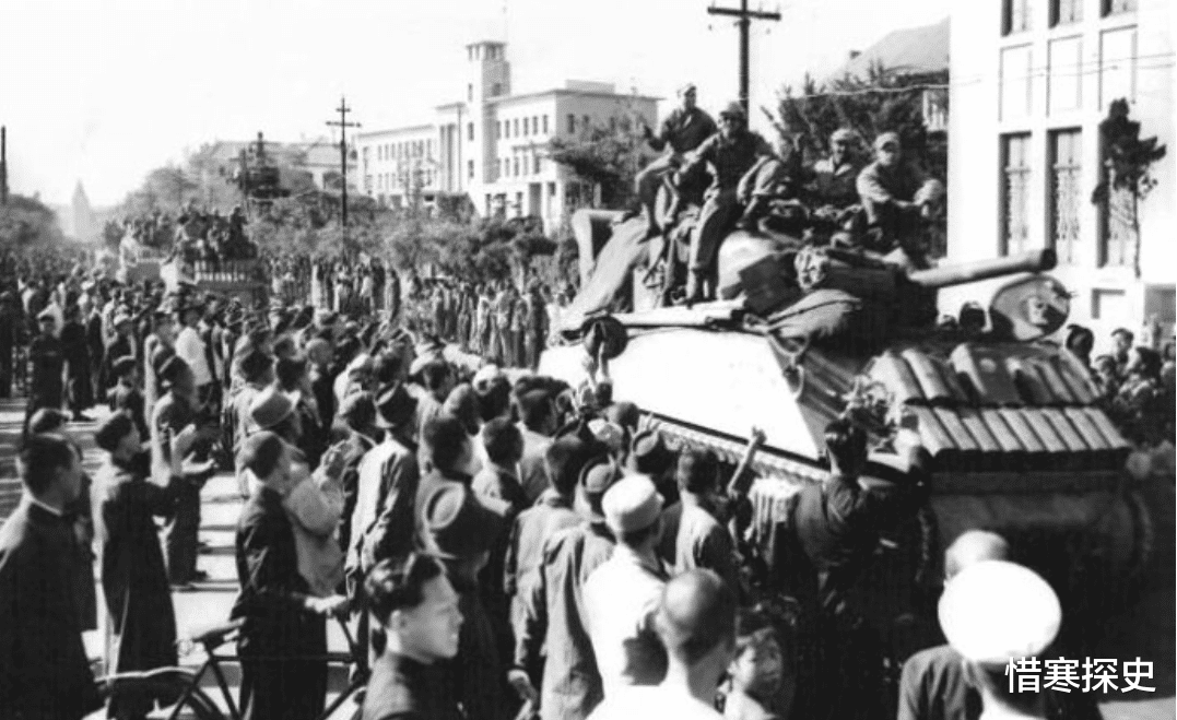 教师|日本“站街女”雪子：苦守街道50年，用白粉将自己的脸抹得雪白