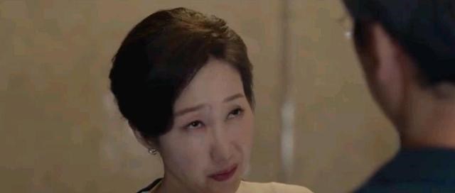 钟丽缇|愚蠢坏大事：韩孝周主演的《幸福》第6集，危机从三面破溃