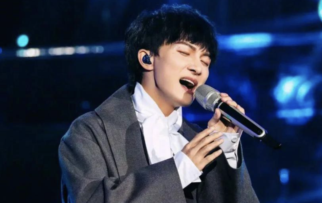 王鸥|被圈内天后打压，涅槃重生演唱重要赛事主题曲，周深不会被打倒