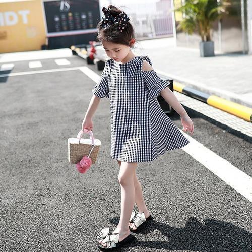 孕妈酱|女儿被欺负,宝妈在群里“放狠话”怼家长:比教孩子还手更有效