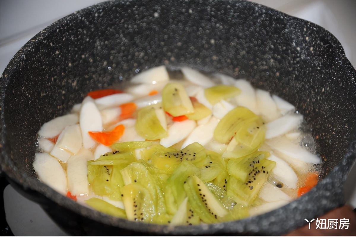 水果和蔬菜的搭配，营养翻倍，也别具风味