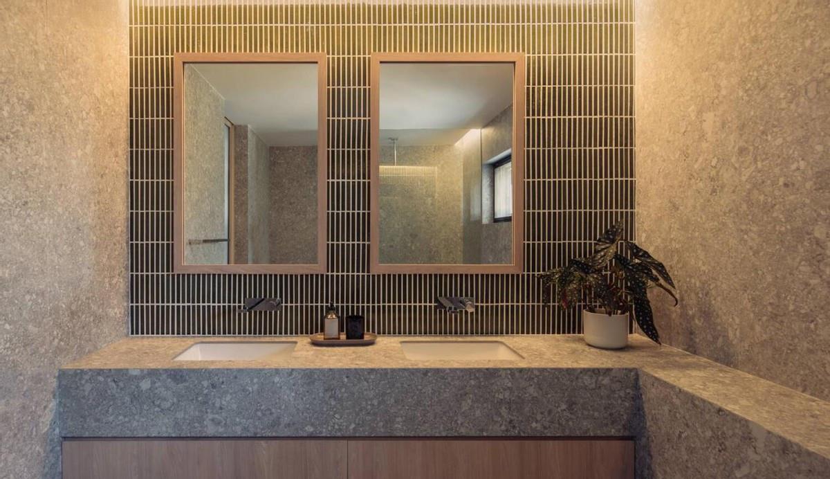 一家4口狠狠心，从三层别墅搬进237㎡的大平层，生活越过越好