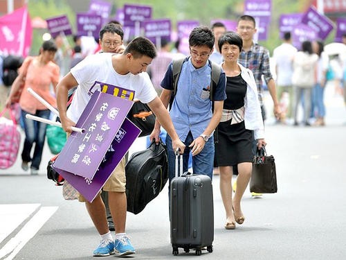 大学生|“高利润”行业悄然兴起，不少大学生闷声发大财，被质疑人才浪费