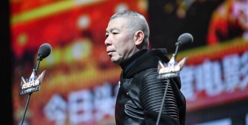 冯小刚|冯小刚病情再次恶化，妻子伤痛不已：钱多也没有用了