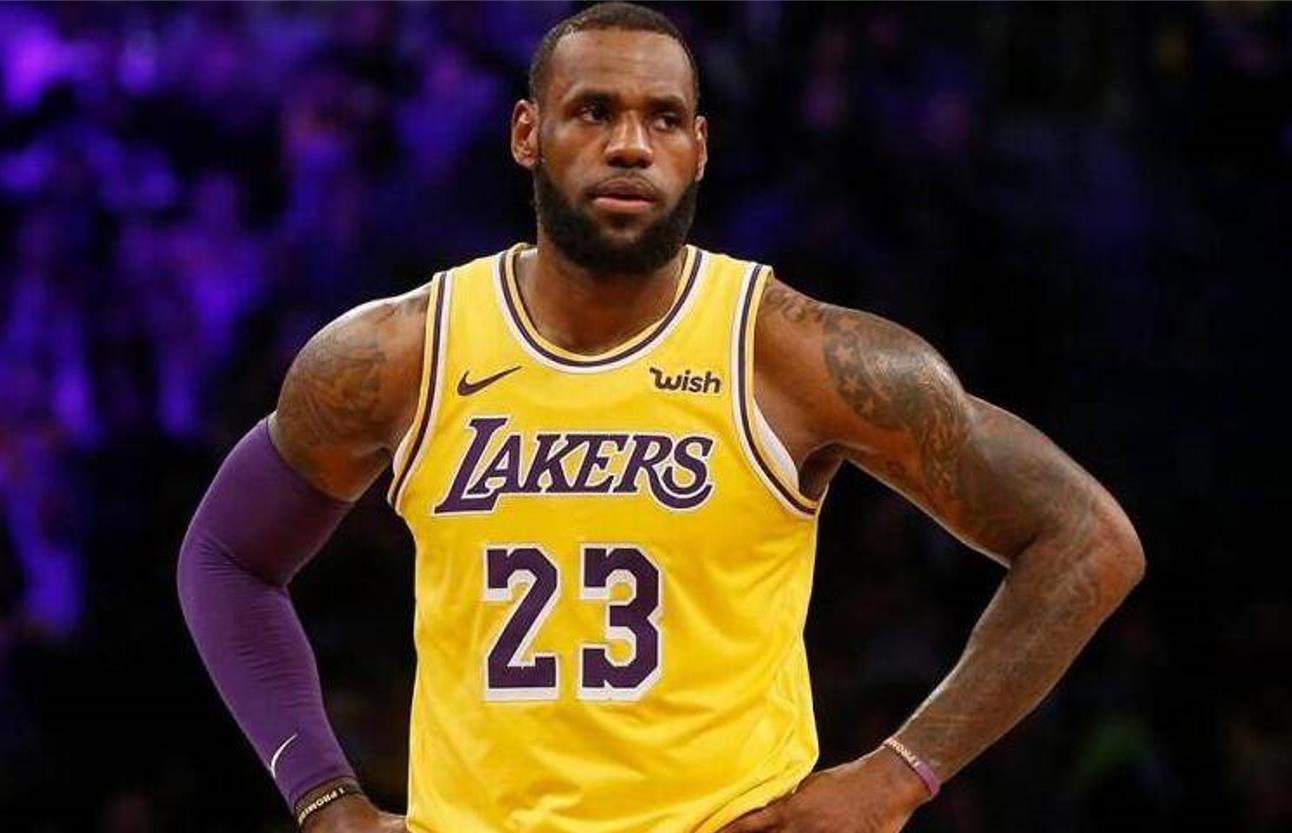 勒布朗·詹姆斯|职业收入超10亿美元,詹皇创NBA纪录!“屌丝”杜兰特位居第二