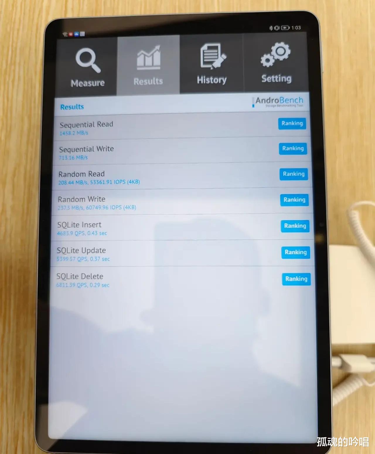 华为鸿蒙系统|去实体店摸了下matepad11，屏幕拉跨但刀法精湛