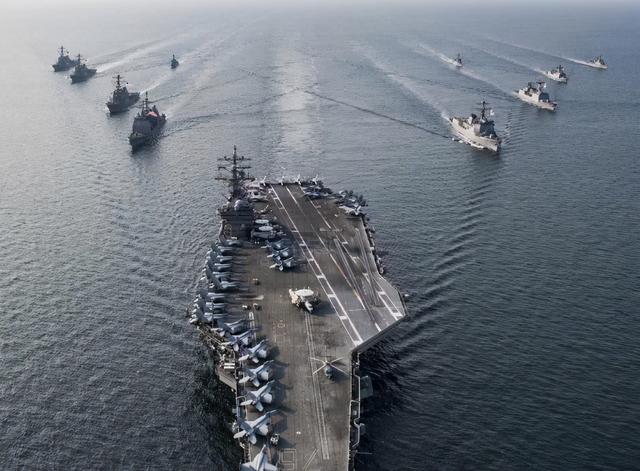 无线泉州 狂刷存在感？英国航母来南海闹事！国防大臣狂吠：绝不退缩