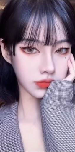 抖音|抖音女神又被曝照骗，乔碧萝有接班人了！