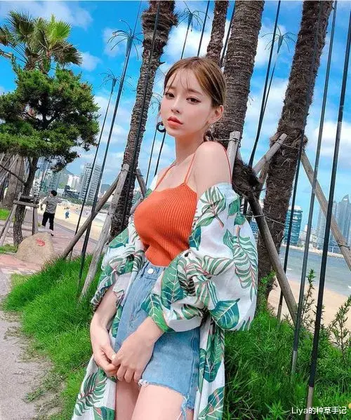 发型|别再披头散发了!这3款秋日发型,又美又撩人