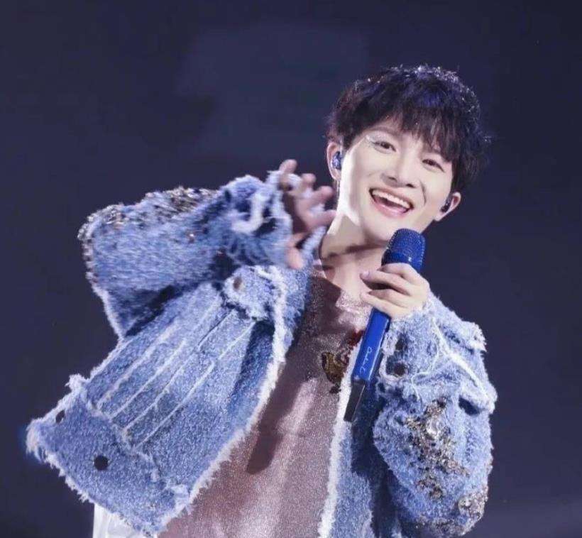 周深|2022跨年晚会，未播先火，四大平台官宣周深加盟，拉满全网期待值