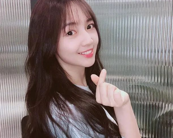 秦牛正威|《亲爱的爸妈》江雪让人心疼，秦牛正威的演技却让人一言难尽