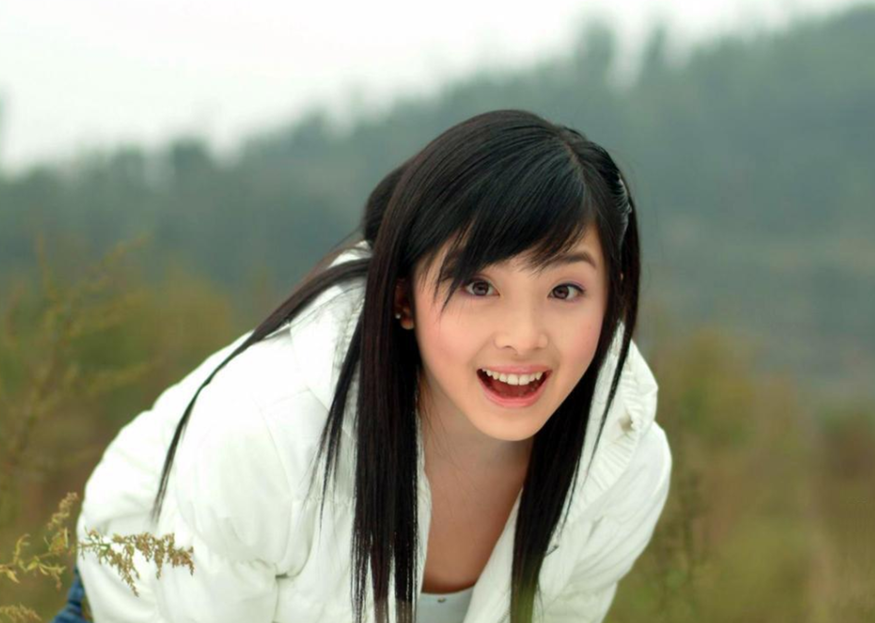 张含韵|18岁被曝丑闻，消失16年后惊艳回归，网友称她为德云社少奶奶