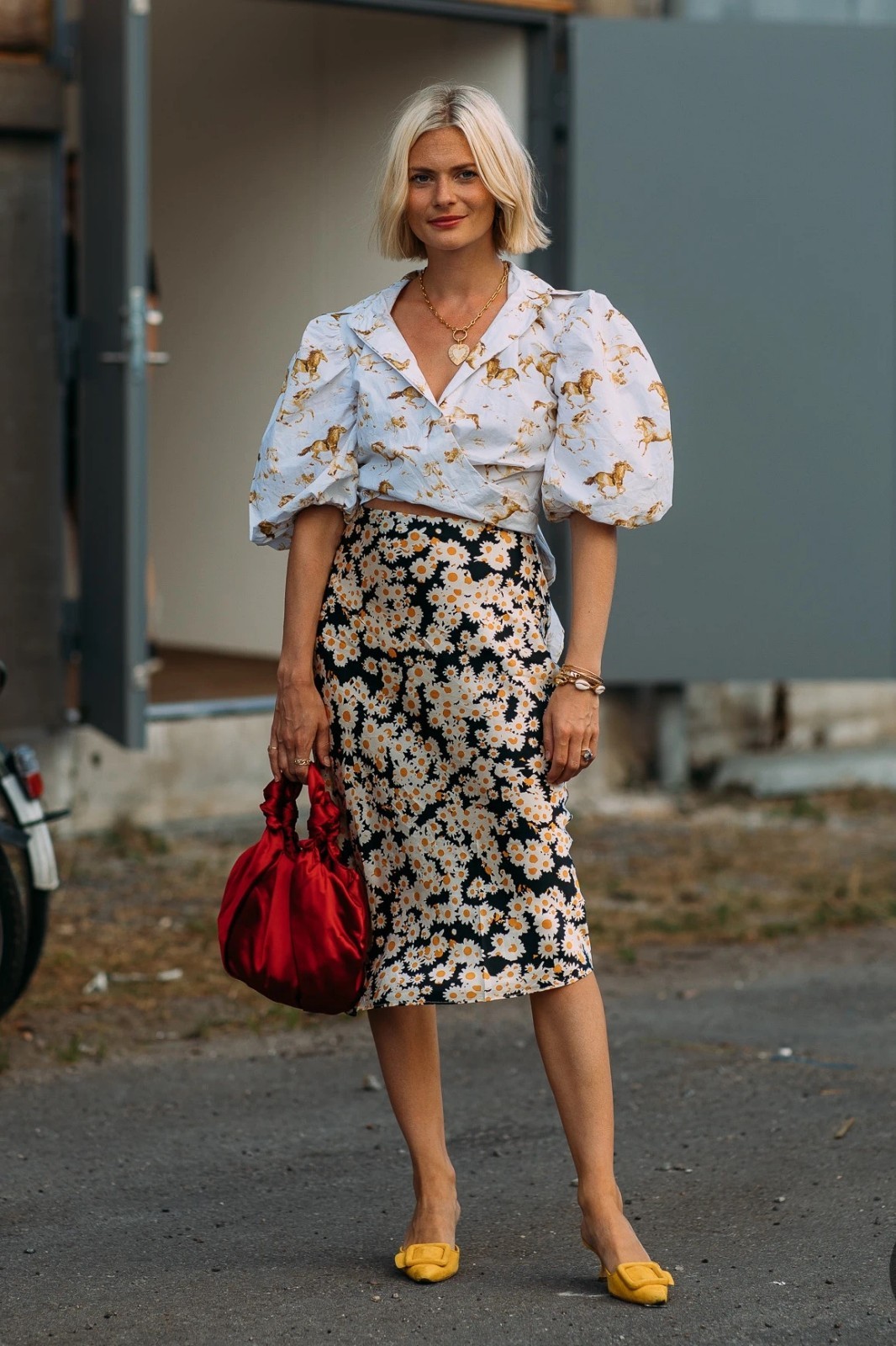 时尚风行派|夏末初秋，怎么少得了田园风！可爱的泡泡袖才是凹造型的时尚关键