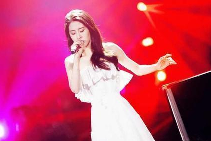 远方的关注与呼唤 张碧晨未经华晨宇同意为其生孩子合法吗？