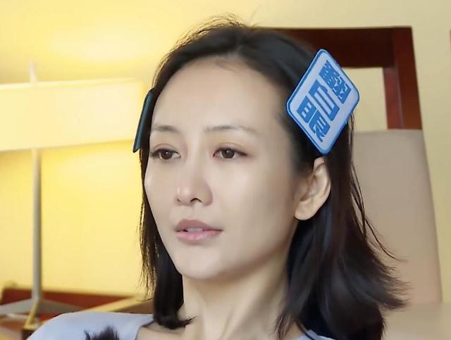 王鸥|有一种“整容”叫王鸥卸妆，前后判若两人，网友：确定是一个人？