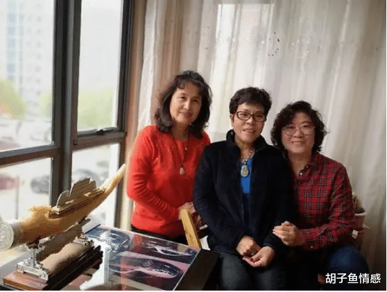 胡子鱼情感|黄昏恋为什么不长久？黄女士: 他只顾自己，60岁大爷: 她太能作了