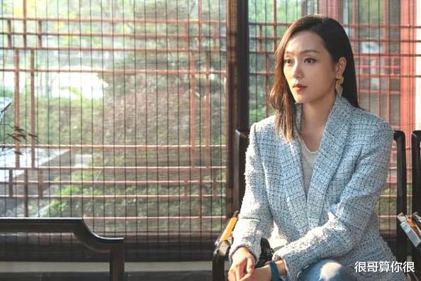 邓紫棋|一生一世中的90后美女：白鹿模特出道，廖银玥是西南财经大学校花