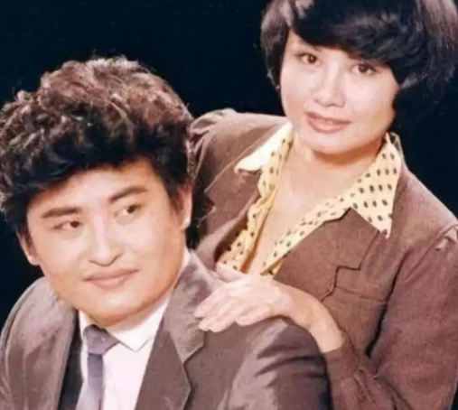 陈妍希|情史干净的7位女星，个个嫁初恋恩爱几十年，娱乐圈再浊她们独清