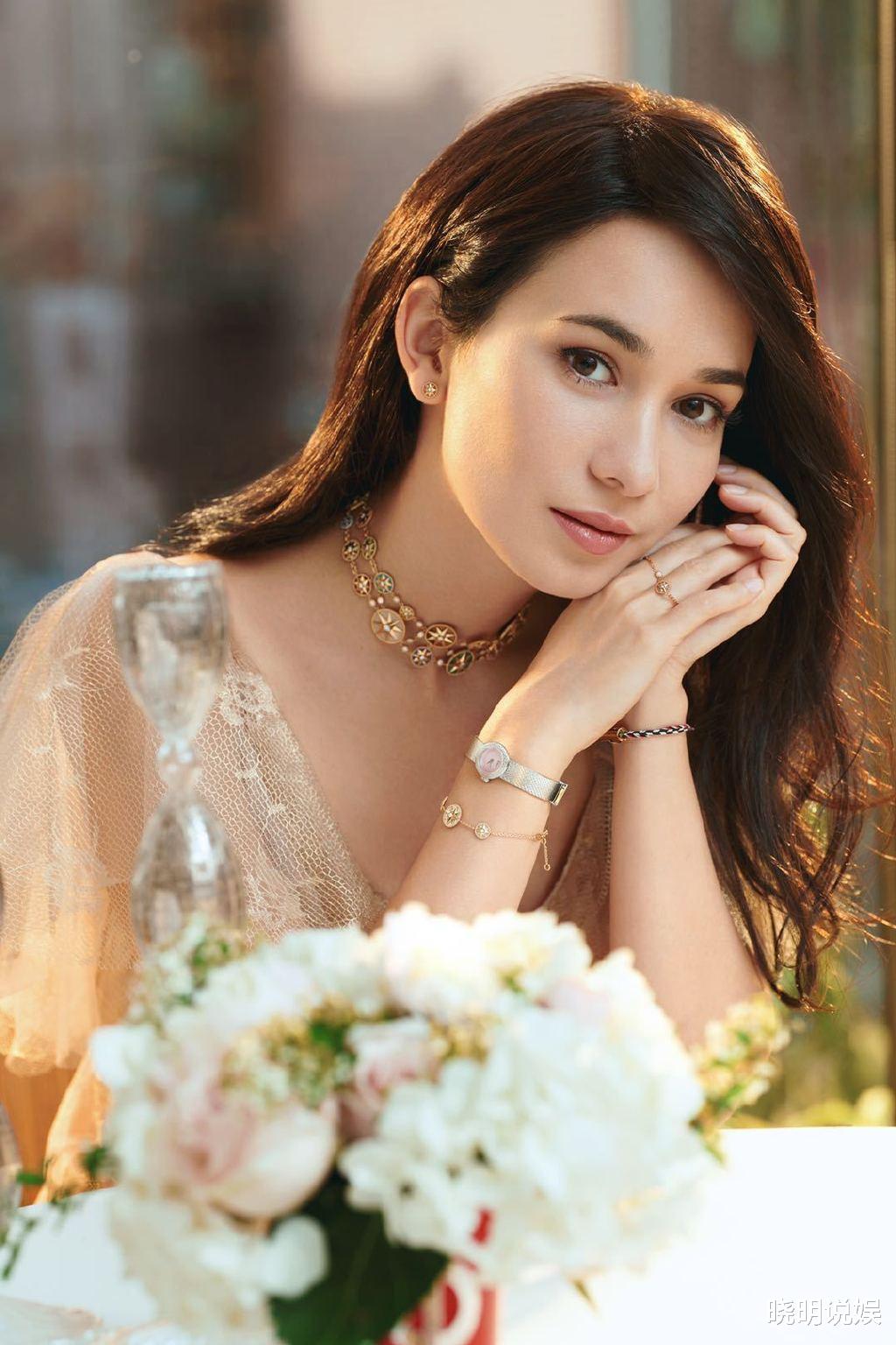 卢靖姗|混血女郎卢靖姗活出女人的精彩幸福甜蜜生活让人太羡慕