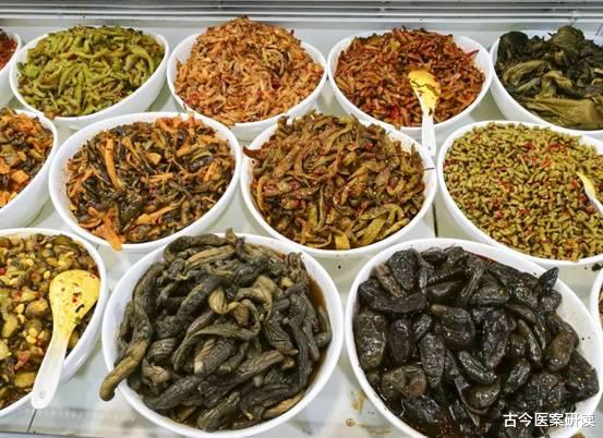 古今医案研读|28岁女教师烟酒不沾，脑梗入院，医生提醒：3种食物比肥肉还伤血管，劝你尽早忌口