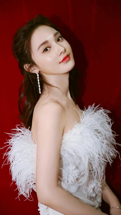 杨紫|今日看点：龚俊 陈学冬 檀健次 张云龙 杨紫 彭小苒 关晓彤