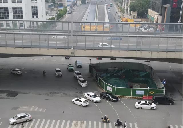 中原网 郑州桐柏路下穿陇海路隧道今日上午正式通车