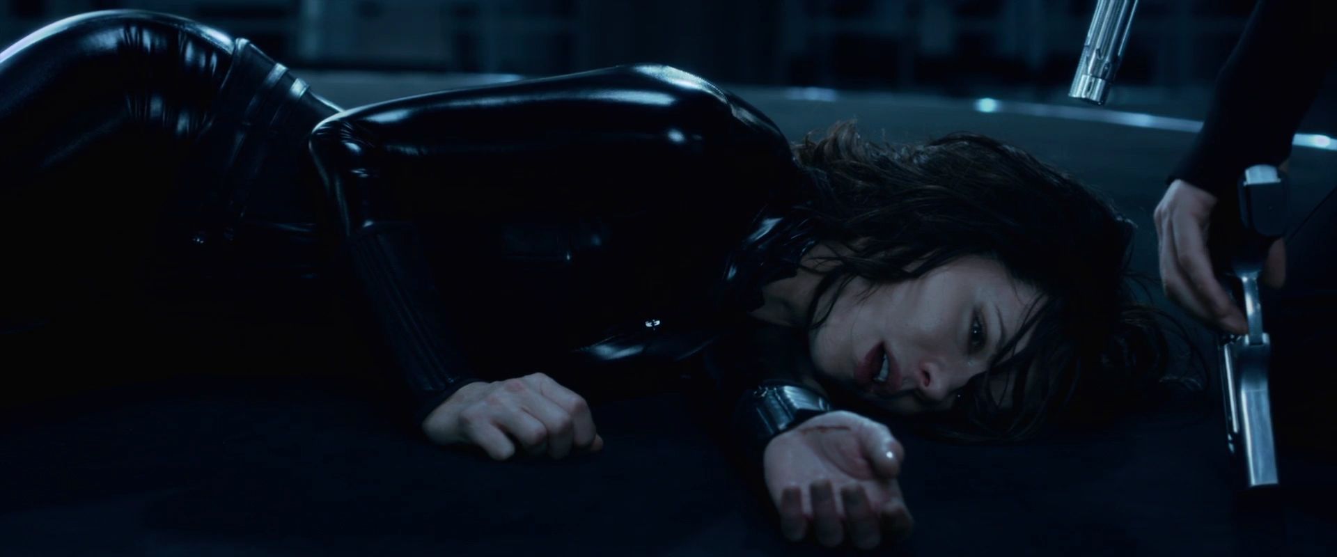 郭晶晶|《黑夜传说5》，沦为B级片？槽点满满吐不尽，爽片不爽？