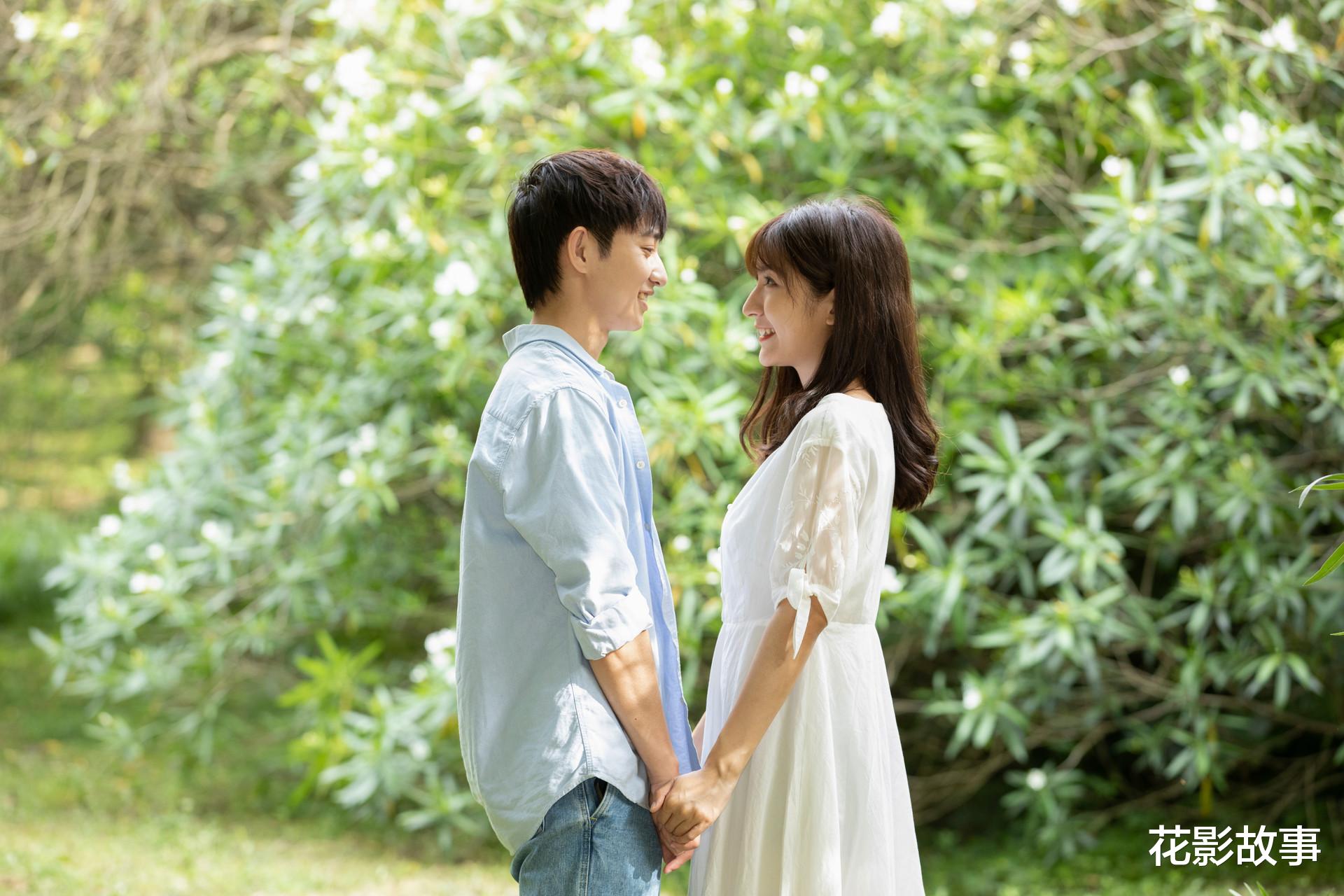 花影故事 爱情里最好的模样：陪他“装疯卖傻”一辈子