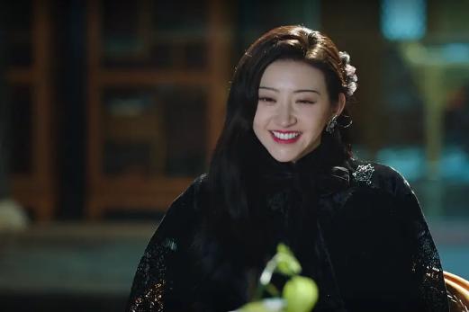 景甜|出道15年，半个娱乐圈都没捧红她，却被这一个“穷”剧组捧红了