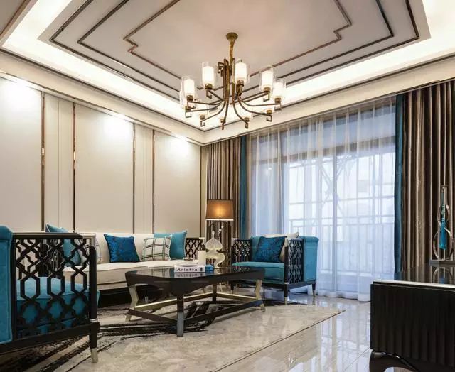 打造精致空间，怎能少了它，吊顶金属线条的种类以及安装方法。