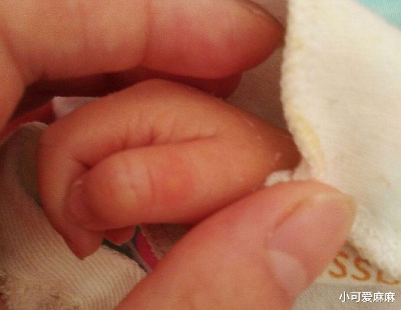 小可爱麻麻|宝宝刚出生,这4种人请不要让他们抱!不是迷信有科学依据