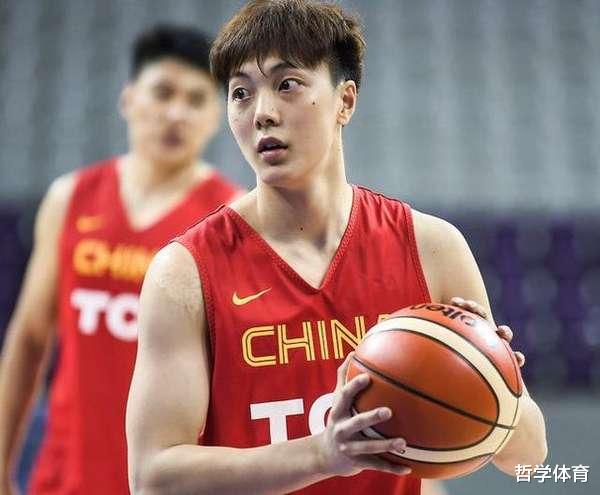 中国男篮|中国男篮15人大名单出炉！广东队4人成为大赢家 共淘汰了12人