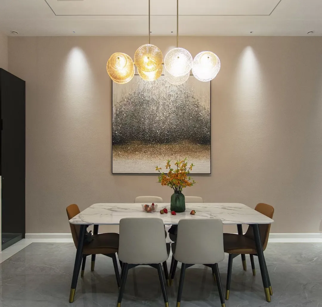 装冷色调?暖色调?看完这几套实景图再决定!