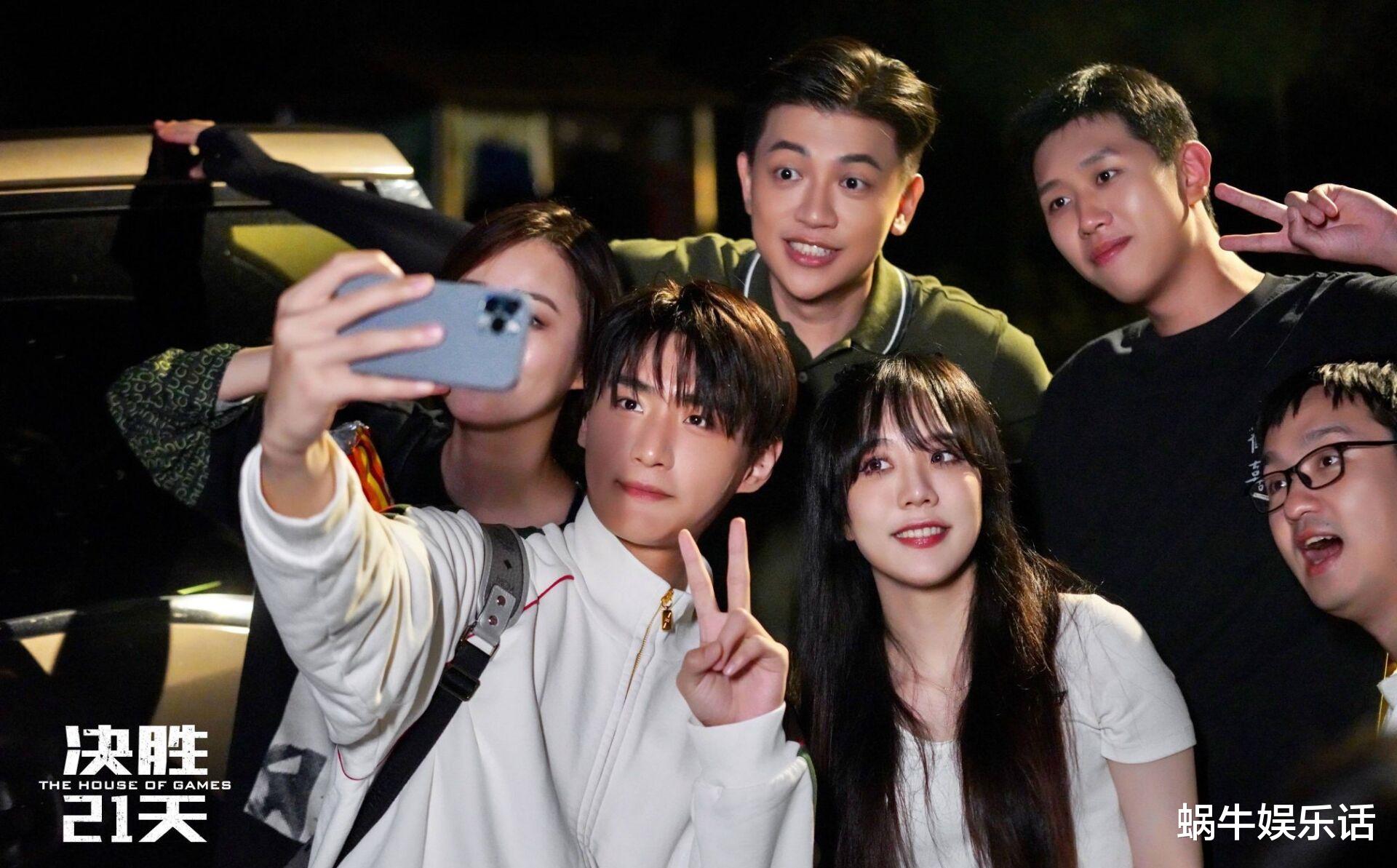 王境泽|王境泽直播怒骂《决胜21天》冠军火树引热议，他俩是怎么结仇的？