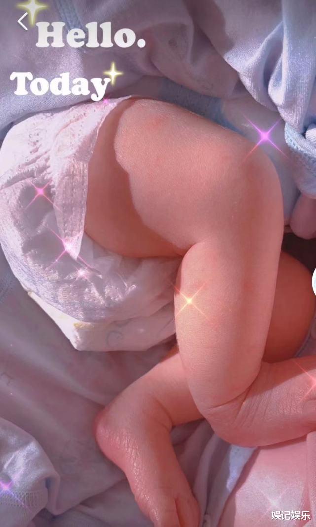 王灿|王灿生产过程被公开，女儿5斤8两皮肤超白，出生后贴妈妈脸颊睁眼
