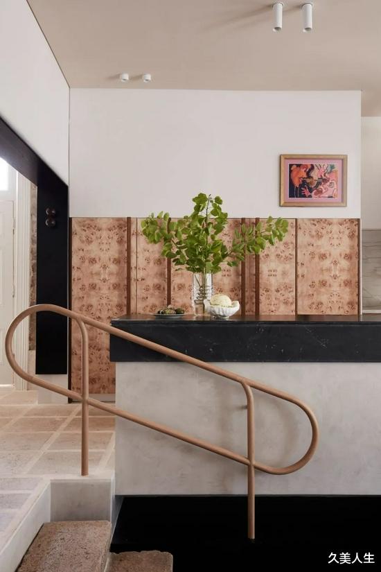 住进19世纪末的历史建筑 每一件家具都像展品